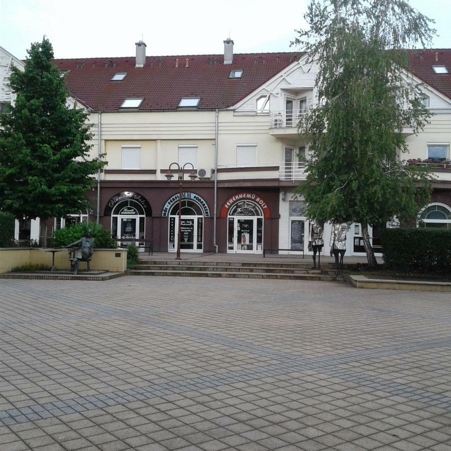 Mary Apartment Siófok Exterior foto